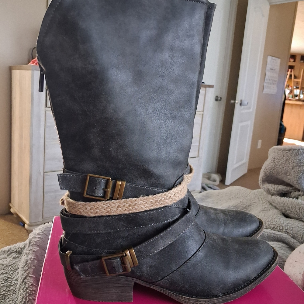 Cato Charcoal Heeled Boots with Buckle and Rope Detail